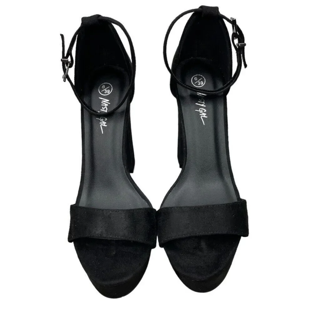 Nasty Gal Women's‎ Black Faux Suede Mis Sized NWOT Platform Heel Size 8.5/39 M